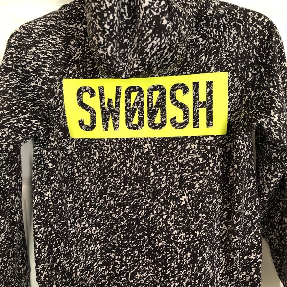 Nike sweatshirt - Picture 2 of 3